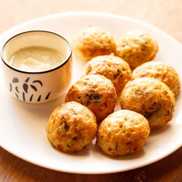 Kuzhi paniyaram (Masala)